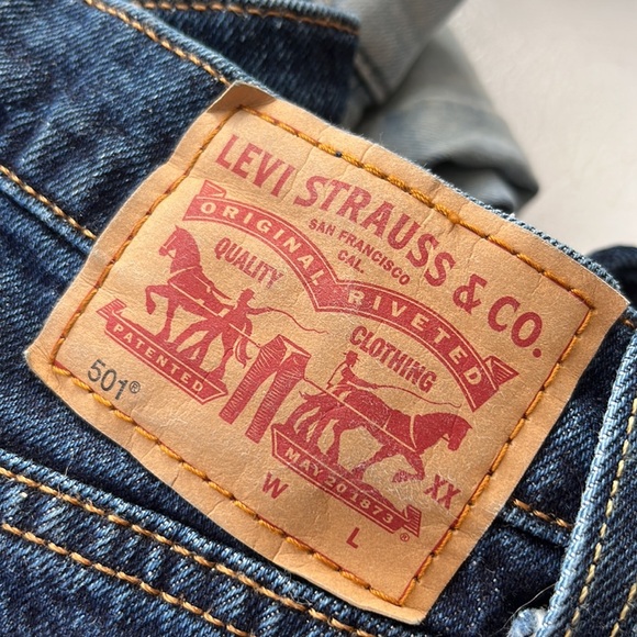 Original 501 levi jeans! - Picture 2 of 3
